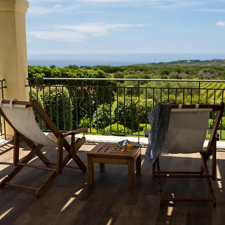 Mandola Trapezaki Kefalonia Мусата
