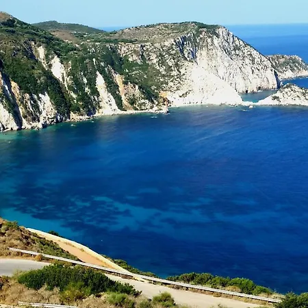 Mandola Trapezaki Kefalonia Вилла