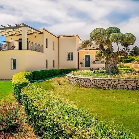 Villa Mandola Trapezaki Kefalonia *